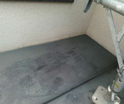 修正下屋根施工前 c69ed635ee078b511705269587096910